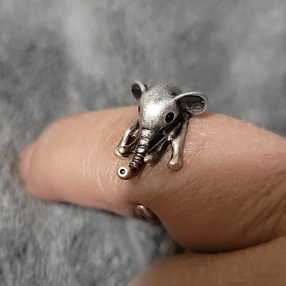 Ring🎁💝 - Picture 3 of 13